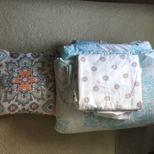 Twin XL dorm sheets set